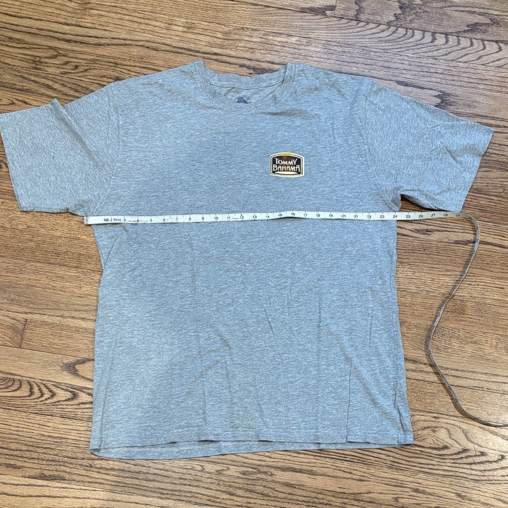 Tommy Bahama Light Gray Short Sleeve Tee XL